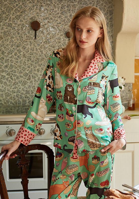 Kedi Baskılı Sevimli Pijama Takımı - ÖzgeButik